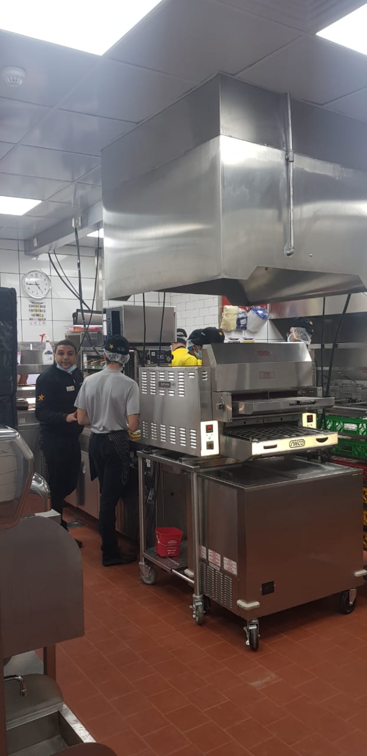 KFC and Hardee's Oasis