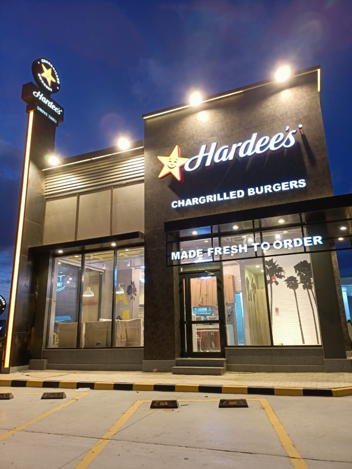 KFC and Hardee's Oasis